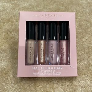 Anastasia Beverly Hills Haute Holiday Lip Gloss Set. Brand New.